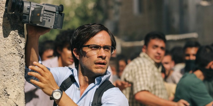 Gael Garcia Bernal em cena de 118 Dias, de Jon Stewart
