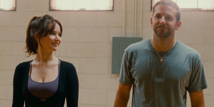 Bradley Cooper apoia críticas de Jennifer Lawrence sobre salários