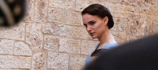 Estreia de Natalie Portman na direção é recebida com indiferença em Cannes