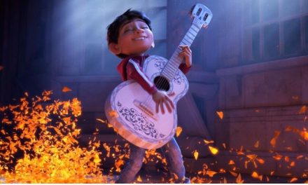 Novo filme da Pixar tira ‘Liga da Justiça’ nas bilheterias dos EUA