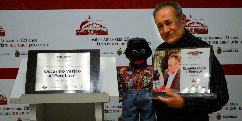 Morre Oscarino Varjão, criador do boneco Peteleco