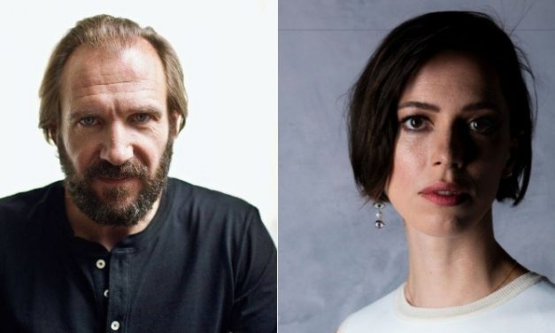 Ralph Fiennes e Rebecca Hall serão protagonistas de ‘The Forgiven’