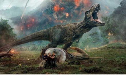 ‘Jurassic World: O Reino Ameaçado’ alcança US$ 1 bilhão nas bilheterias mundiais
