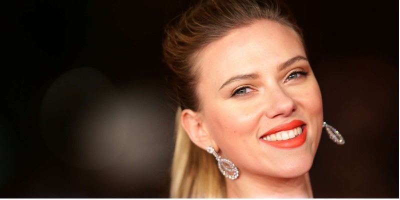 Novo filme de Scarlett Johansson abre debate sobre transgêneros em Hollywood