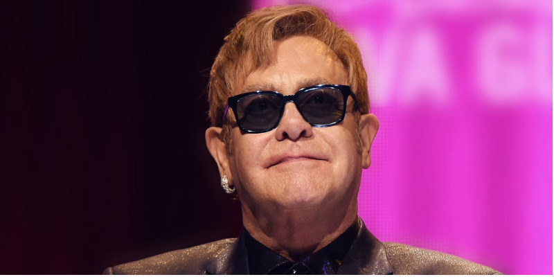 Filme sobre Elton John ganha data de estreia nos cinemas mundiais