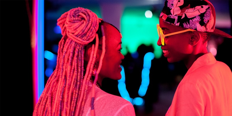 ‘Rafiki’: boas intenções não salvam fraco filme LGBT do Quênia
