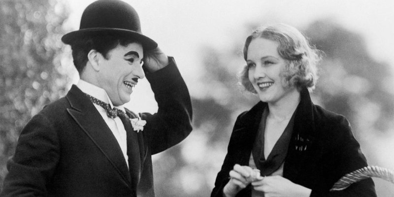‘Luzes da Cidade’: Chaplin no auge diverte e emociona como nunca